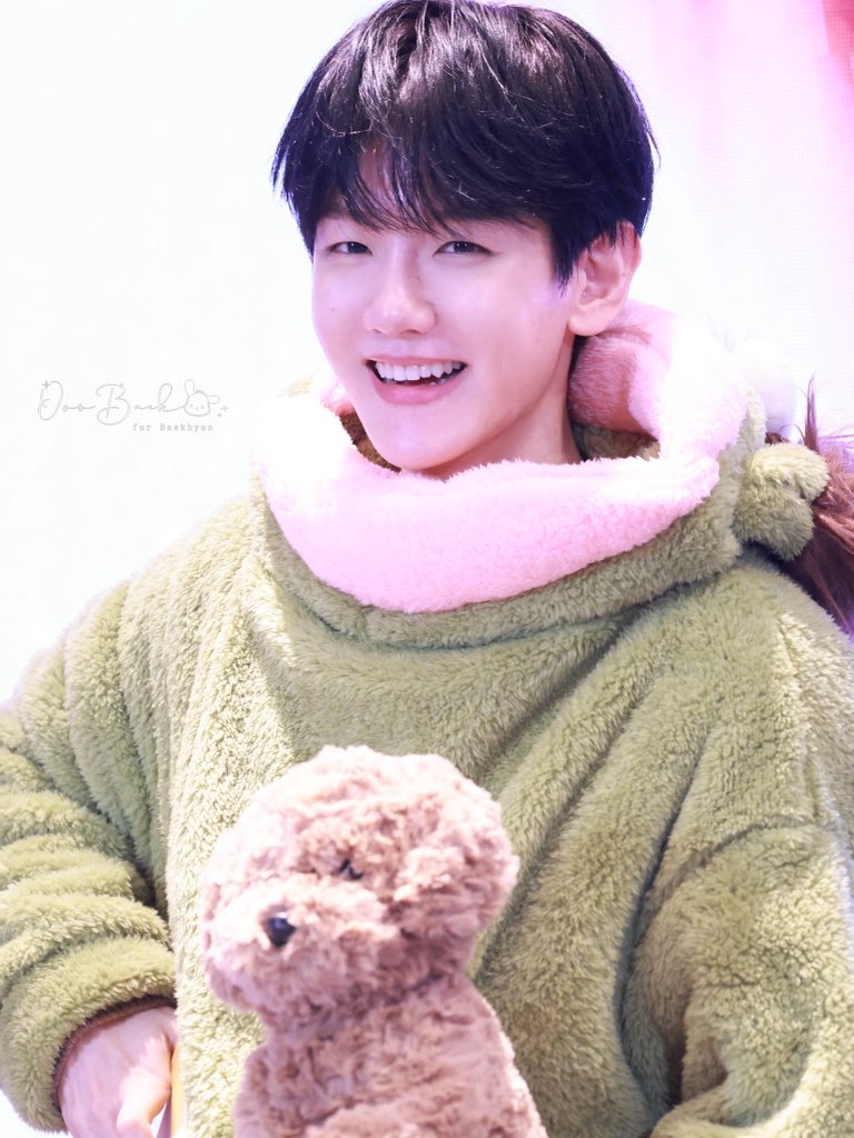 OooBaek '.ㅅ' tweet media