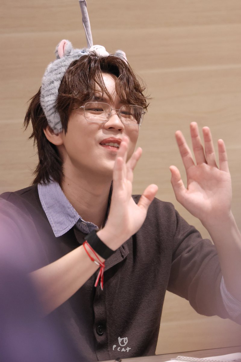 ดาเมจความน่ารักถล่มพิสาวแล้ว🫠🫠 

BP PAODY GREETING MOMENTS
#สนามอ่านเล่น2026xBounPrem
#BounPrem 
#prem_space