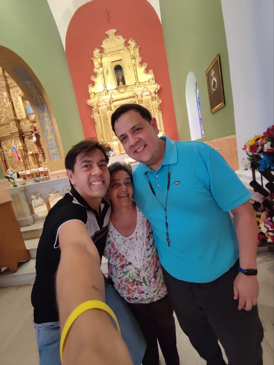CesarPerezVivas's tweet photo. Celebro la excarcelación, en la mañana de hoy, de mi amigo y compañero el Profesor #JavierTarazana. Luego de 4 años y 7 meses de injusta prisión puede regresar a su hogar. En hora buena. #1Feb https://t.co/ERs0NfIMpR