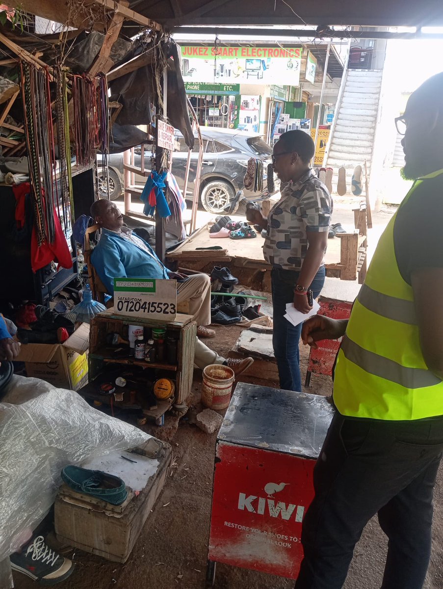 With AuntyRose  we stand 
#Kiambuwomenrep2027 
#AuntyRose 
#Real issues 
#Real solutions 
#Pinlocationnakura 
#RageNaCourageNiKwaBallot
Kwa ground naona hakosekani