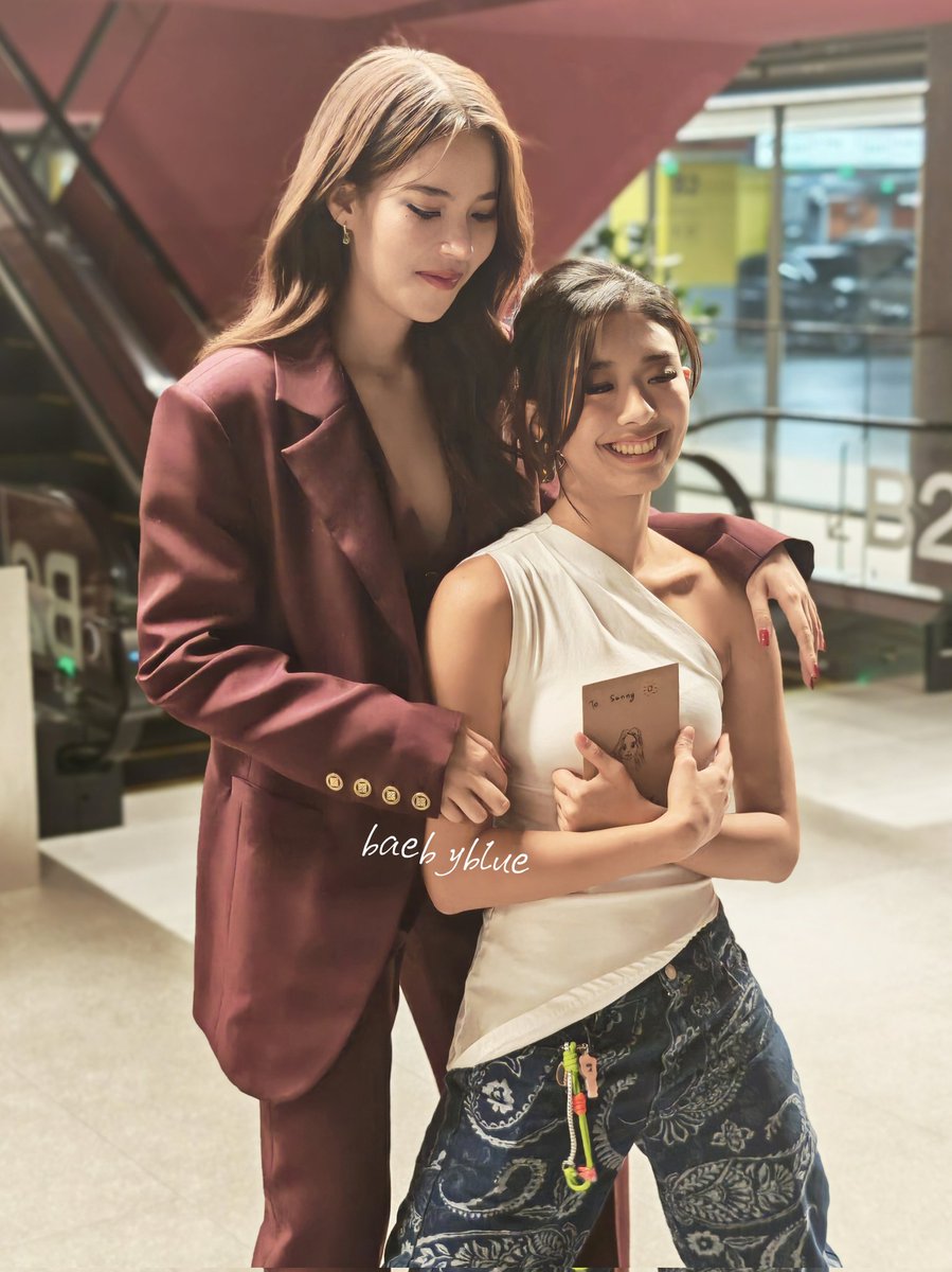Baebyblue_snnn's tweet photo. โมเมนต์~~
#LoveXReunionParty #น้ำหนึ่งซันนี่ #NamnungXSunny #LoveXReality https://t.co/SrtKT46TXy