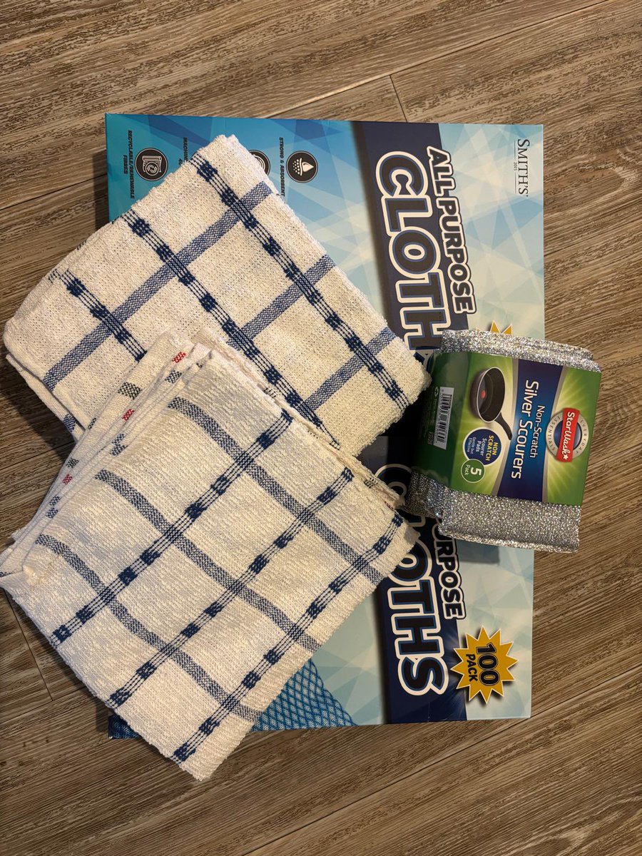 Sadly, we are experiencing a rise in numbers of guests accessing our weekly drop-in for a hot meal and company .. our sincere thanks to I&amp;PC for sending us this donation from our Amazon Wish List .. Thank you 🙏
shorturl.at/hxAP7