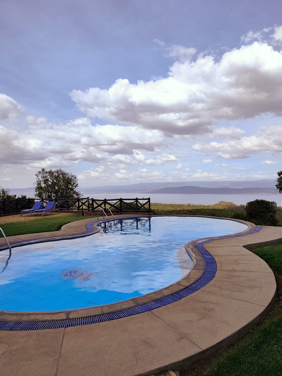 Naivasha evenings hit different at Sopa Lodge 
Perfect spot for a quiet, scenic getaway. Let’s plan your Naivasha escape