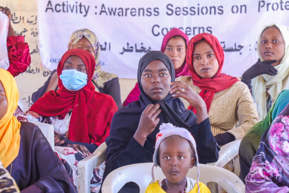 J_Parlevliet's tweet image. At the Tawila multi-purpose community centre,#Darfur,protection awareness sessions reached &amp;gt;49,000 people in 2025,mainly women &amp;amp; vulnerable families displaced from #ElFasher

Such sessions empower communities to mitigate protection risks &amp;amp; access multiple humanitarian services