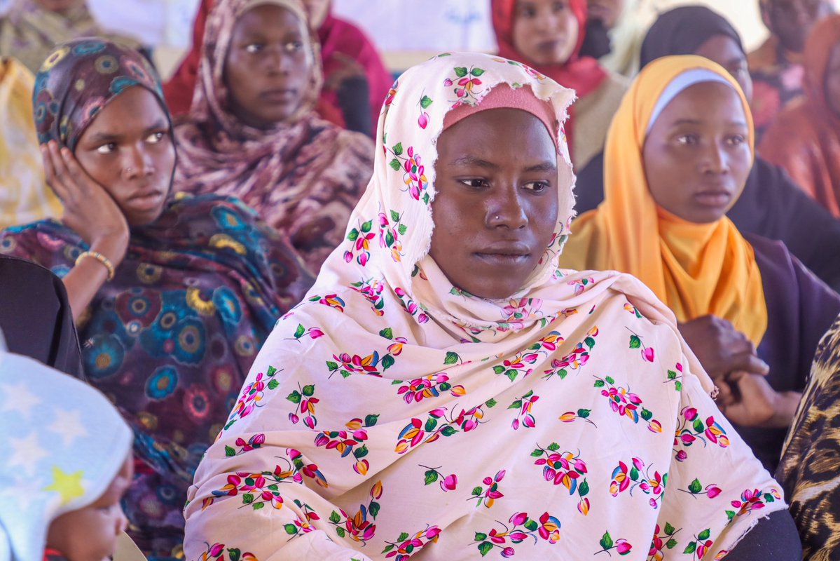 J_Parlevliet's tweet image. At the Tawila multi-purpose community centre,#Darfur,protection awareness sessions reached &amp;gt;49,000 people in 2025,mainly women &amp;amp; vulnerable families displaced from #ElFasher

Such sessions empower communities to mitigate protection risks &amp;amp; access multiple humanitarian services