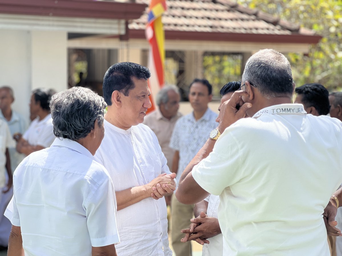 CharithaMedia's tweet photo. As usual, my engagements in the Katugampola electorate revolve around meeting friends and supporters, participating in socio-cultural activities, and—most importantly—listening to the voices of the people.

Today’s interactions in Nagalagamuwa, Katugampola. https://t.co/LRVvrgDTBX