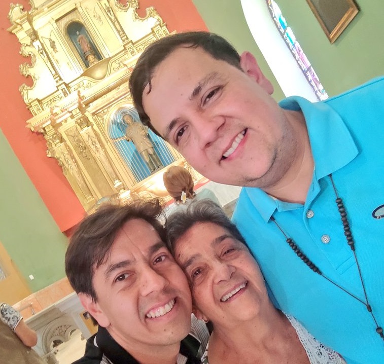 espaciopublico's tweet image. #DenunciaEP | El director de Fundaredes, Javier Tarazona, fue excarcelado este #1feb de 2026, informó su hermano José Rafael.

A Tarazona lo detuvieron agentes del Sebin el #2jul de 2021 en la ciudad de Coro cuando acudió a la Fiscalía para denunciar que estaba siendo víctima de…