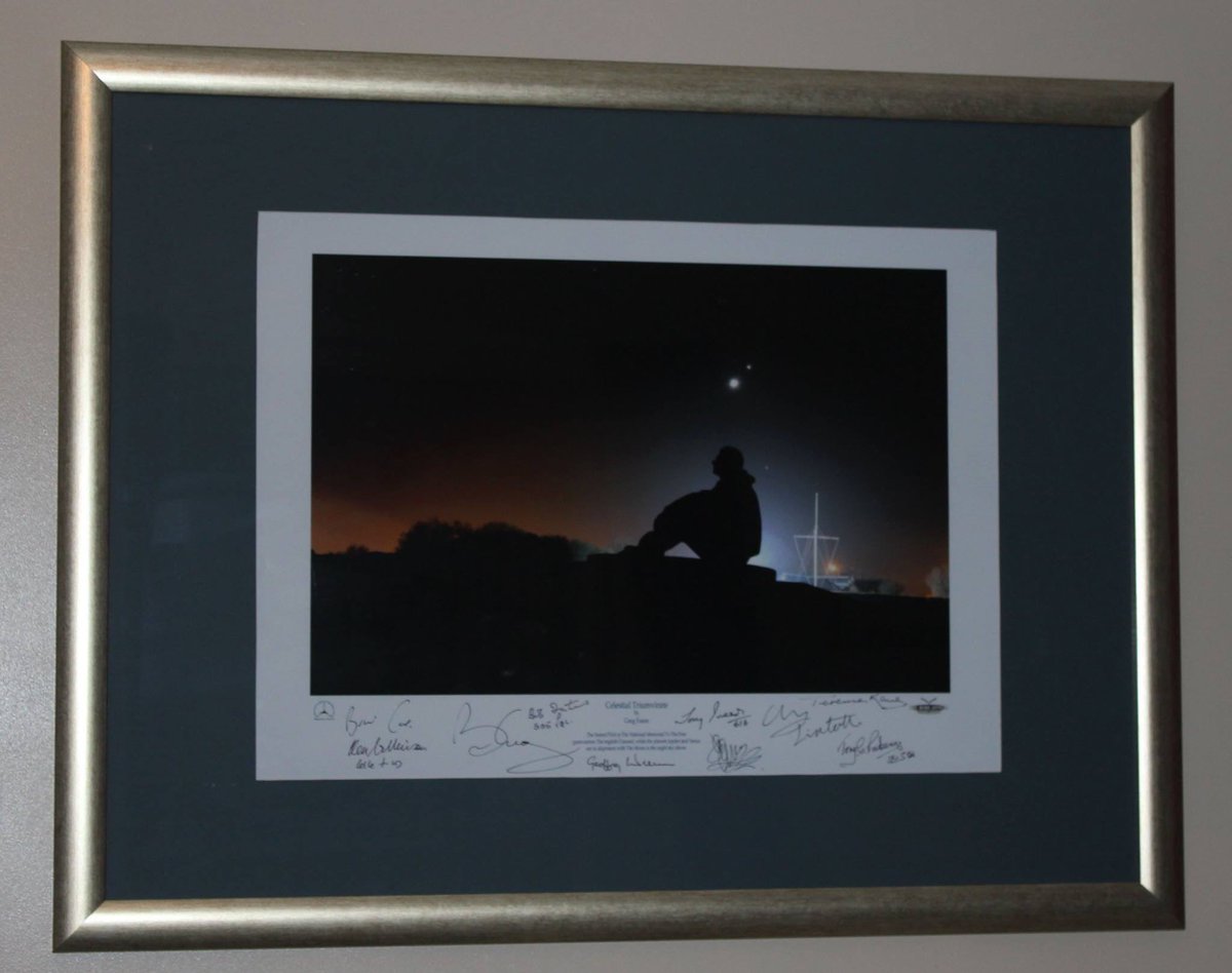 seasidetog's tweet photo. Had a lovely visit to @Memorial_theFew with some friends today.  
Great drinks in the cafe with the best view in Kent.  
Also met the generous chap who kindly bought one of my pictures at an auction to raise funds for the Trust, and is now a volunteer at the site.  
#TheFew https://t.co/5AWkVMcwWm