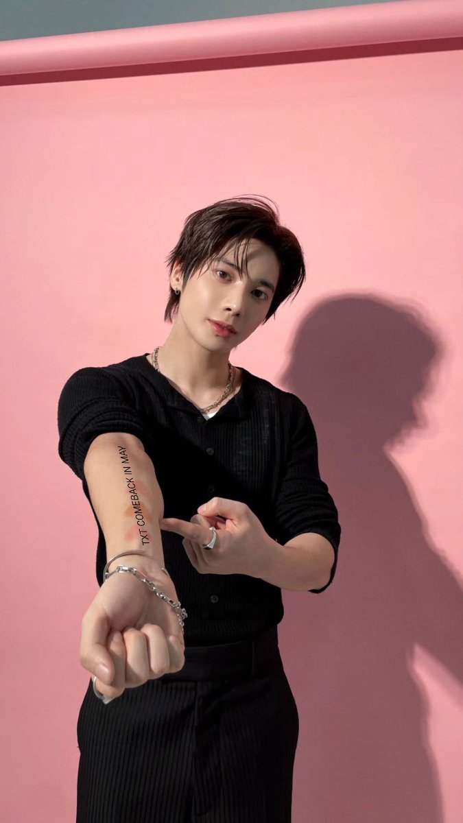 springtyun's tweet image. OMG NEW TAEHYUN TATTOO