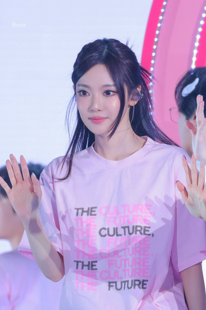 flutter1023's tweet image. 260201 SMT

#aespa #æspa #에스파 
#NINGNING #닝닝 #宁宁 #宁艺卓