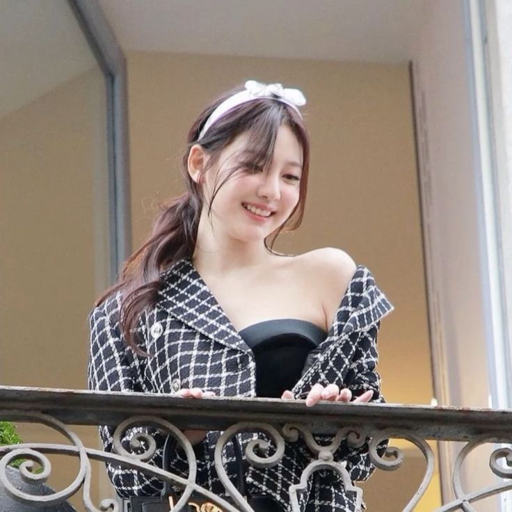 Baskara. tweet media