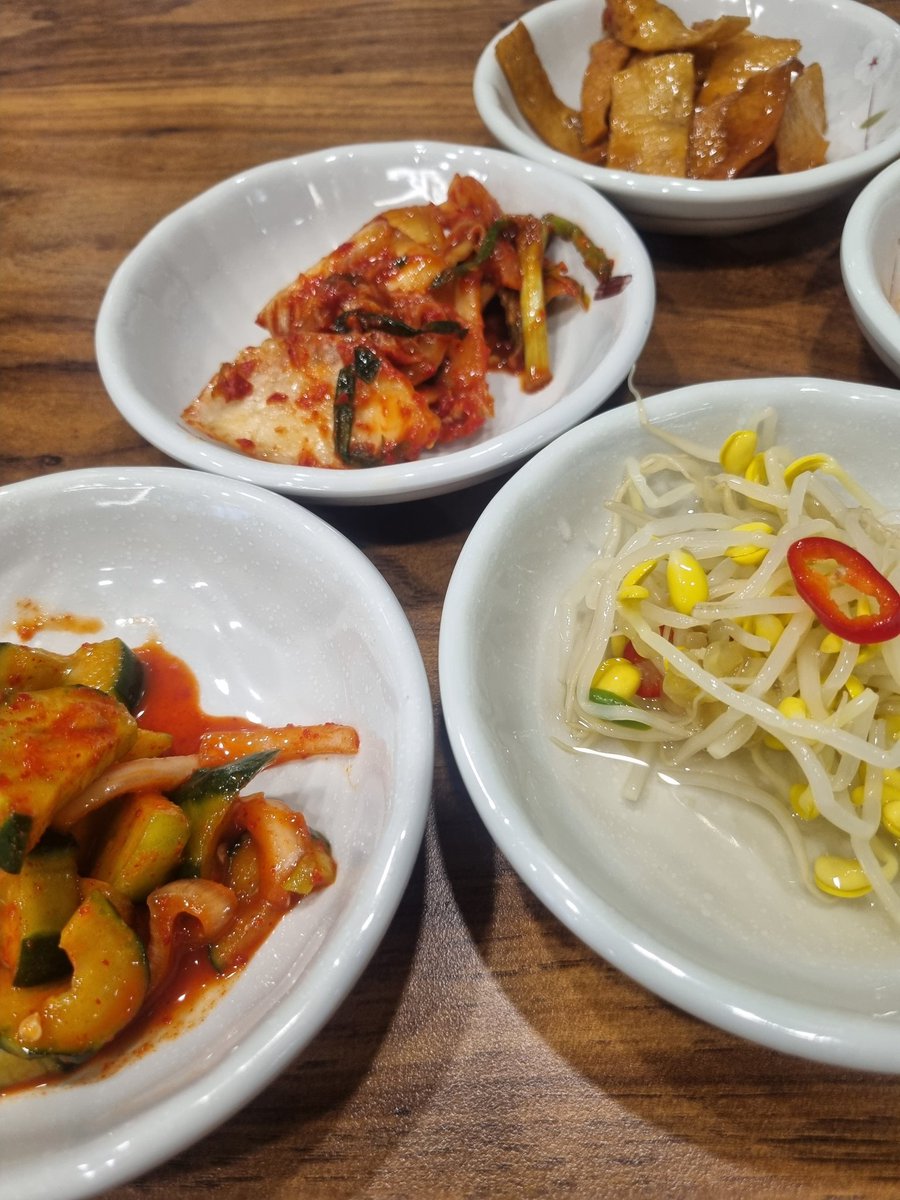 logorororo's tweet photo. 서석동, 조선대 정문 앞 장모사랑
여전히 맛있다
가격이 쫌 오르긴 했지만
찐한 옛달 닭도리탕 맛 https://t.co/qdFo378juF