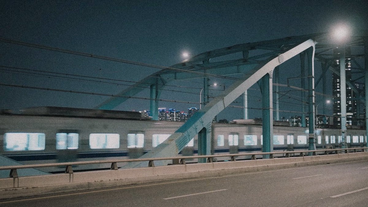 a thousand years ⏳

🎧 youtu.be/EGbY3ZO83v0?si…