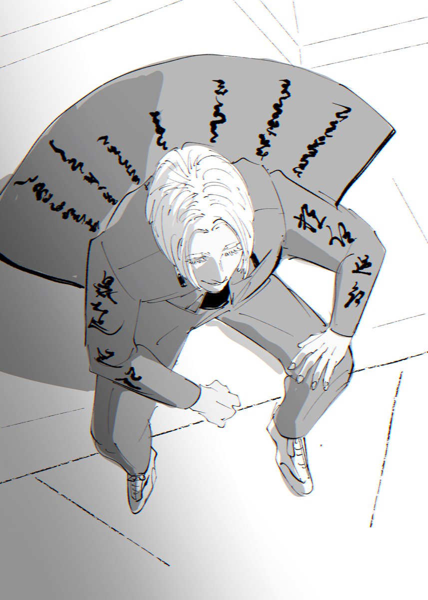 izn お尻で踏んじゃうと丈が長い服は心地が悪いというのもあって座る時は後ろに広げてるのかもしれないけど、孔雀みたいですよね。 