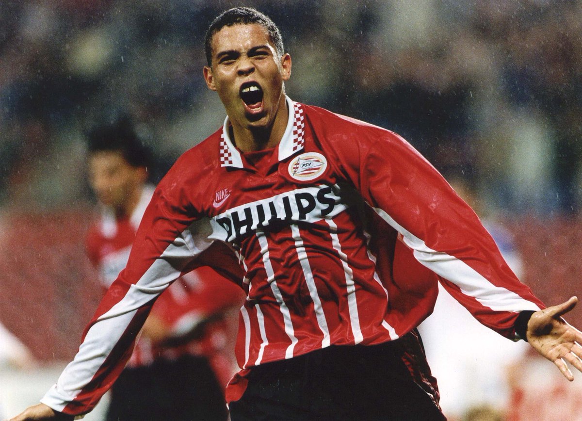 PSV 1995/96 ロナウド　サッカーユニフォーム　R9 コレクション 🇳🇱 PSV featured a special patch honoring Ronaldo in their