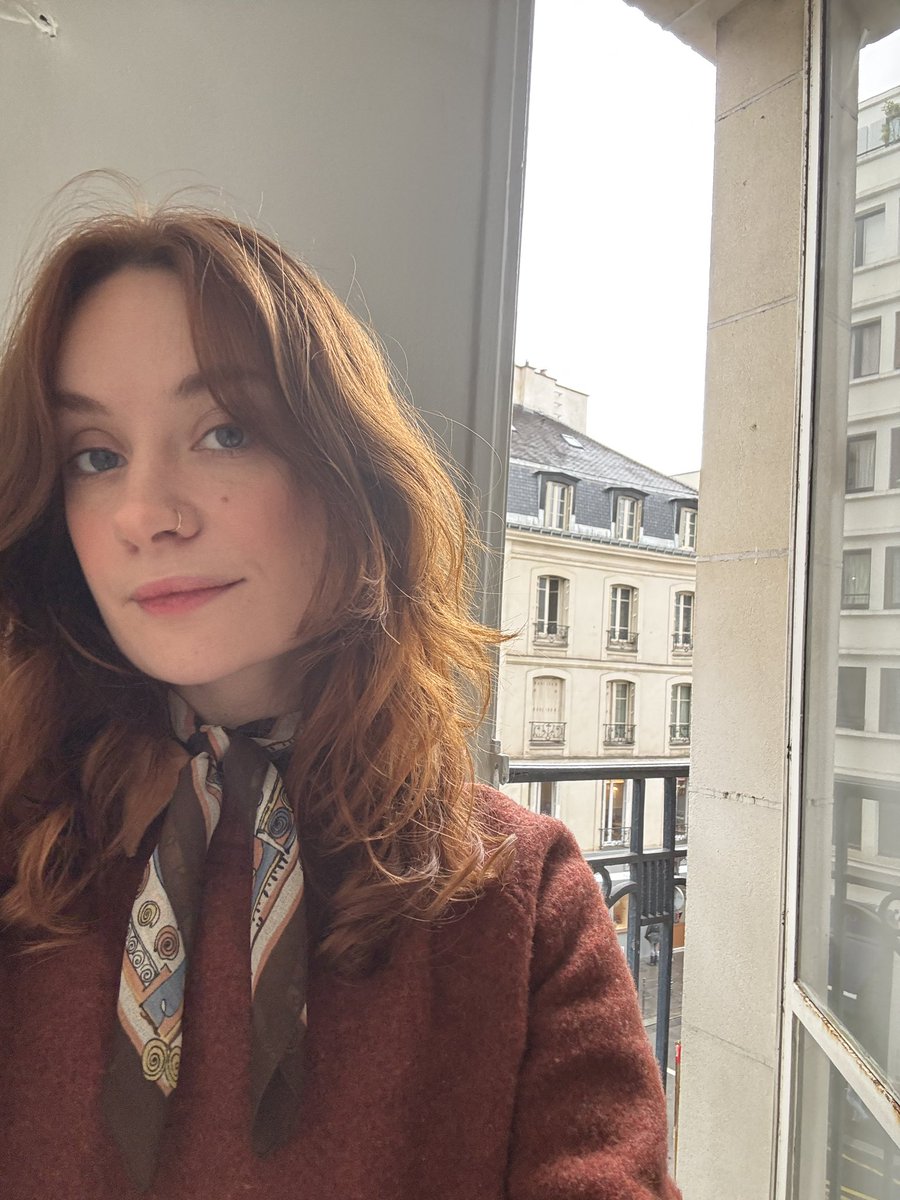 lixstrm's tweet photo. me and paris on the very last day of my 20s !!!!! https://t.co/IJvsJRjJd0