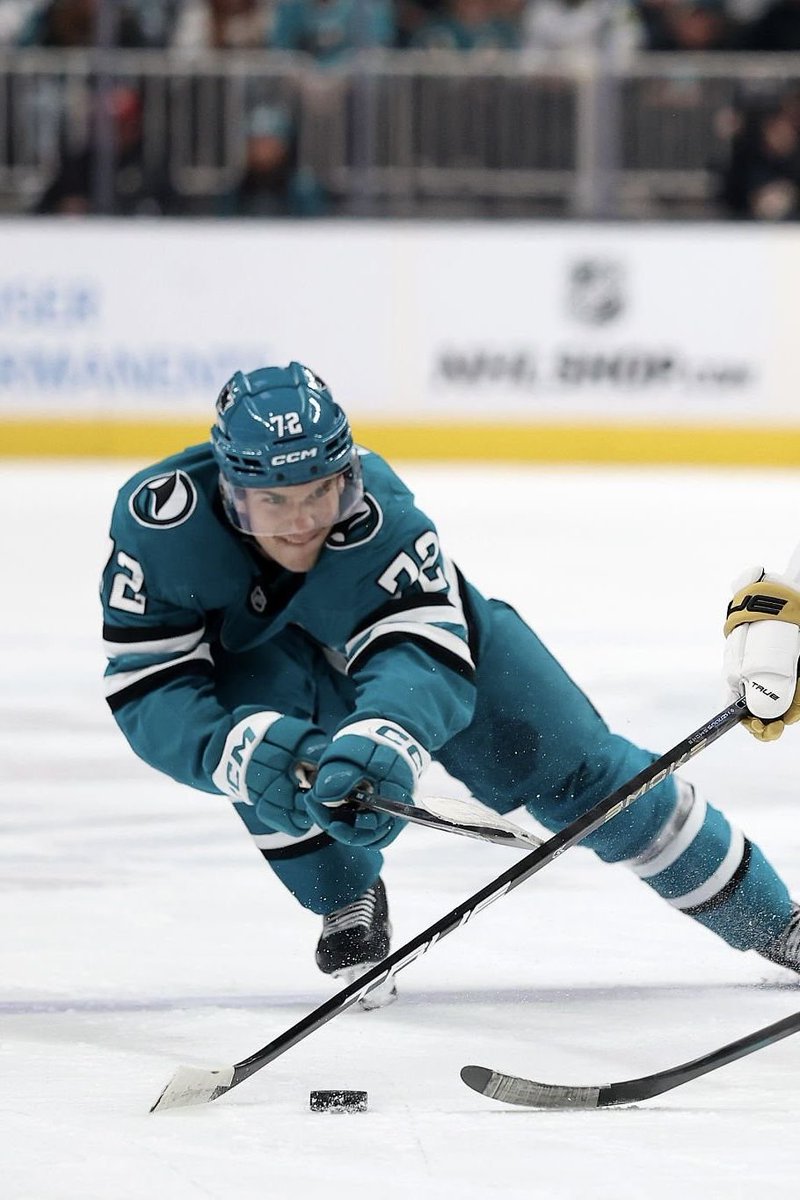 ekymakarism's tweet image. clocked in. thinking and posting about william eklund (duh). 🩵