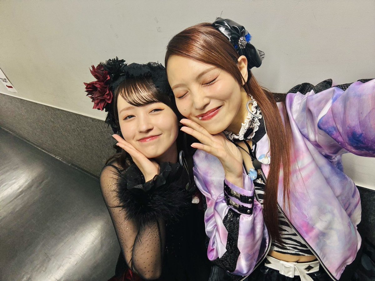 いつもSaint Snowのお二人から沢山刺激をもらってます！！
大好きあさみサン☀️
たまにお話していて大先輩だということを忘れそうになるくらい楽しくなっちゃう🥹
（次は日向とも撮りたい！）