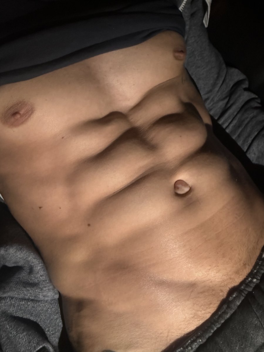 George Peach 🇮🇹🍑 Milano 😏 DM collab tweet media