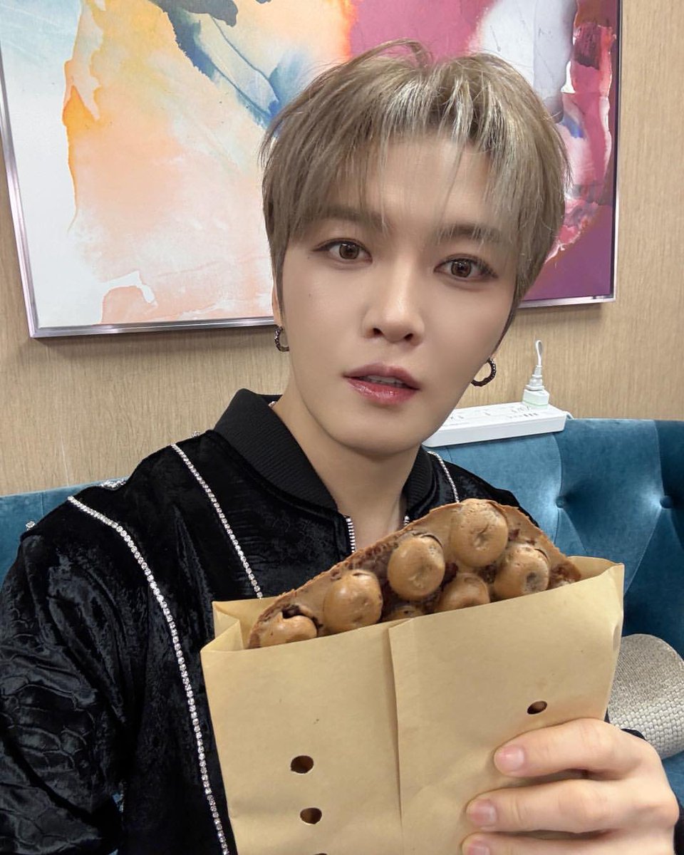 어제는 에그타르트 오늘은 홍콩와플
얌냠 잘먹고다니넹🤤