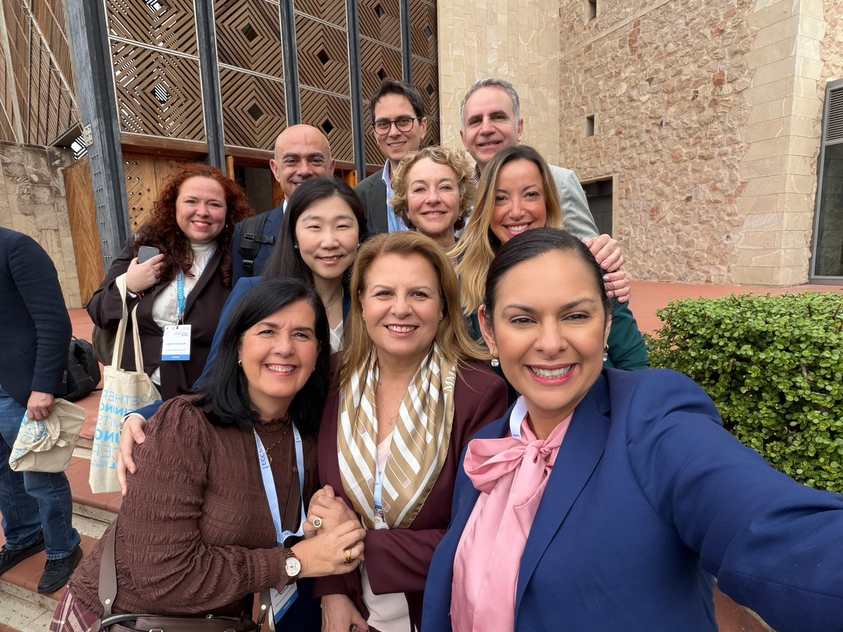 Cecilia Pompili MD PhD FACS tweet media