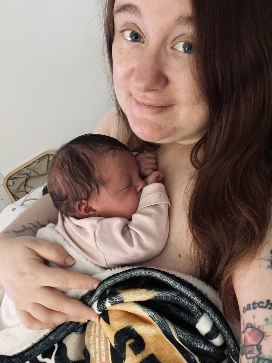 This is how I spend my life right now, and I am more than okay with it 😍🥹