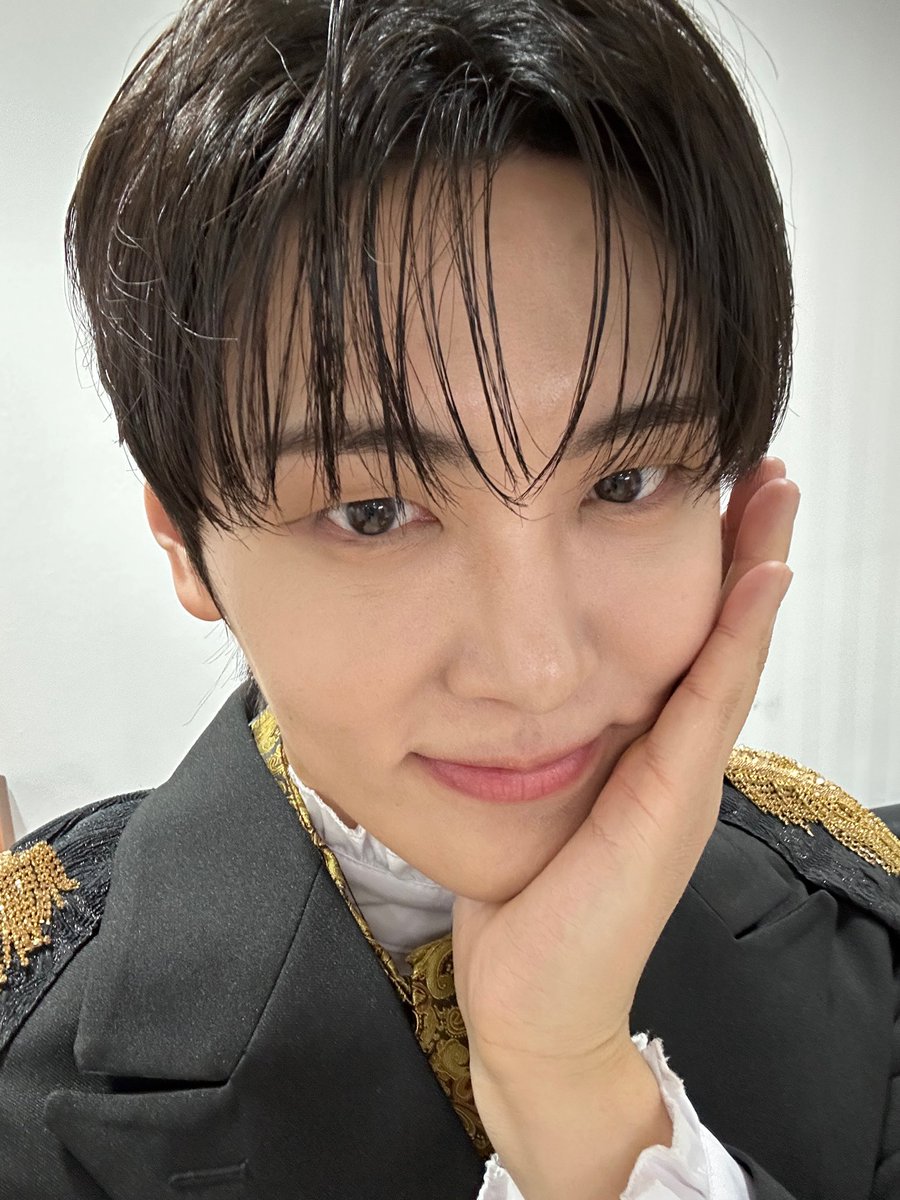 잘자요 너무 고생했어요🩵