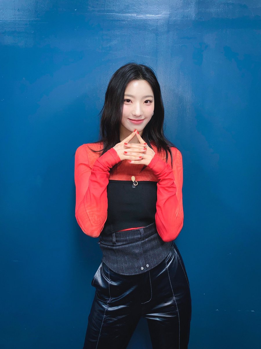 romface0107's tweet image. #이새롬 #leesaerom #이새롬얼굴