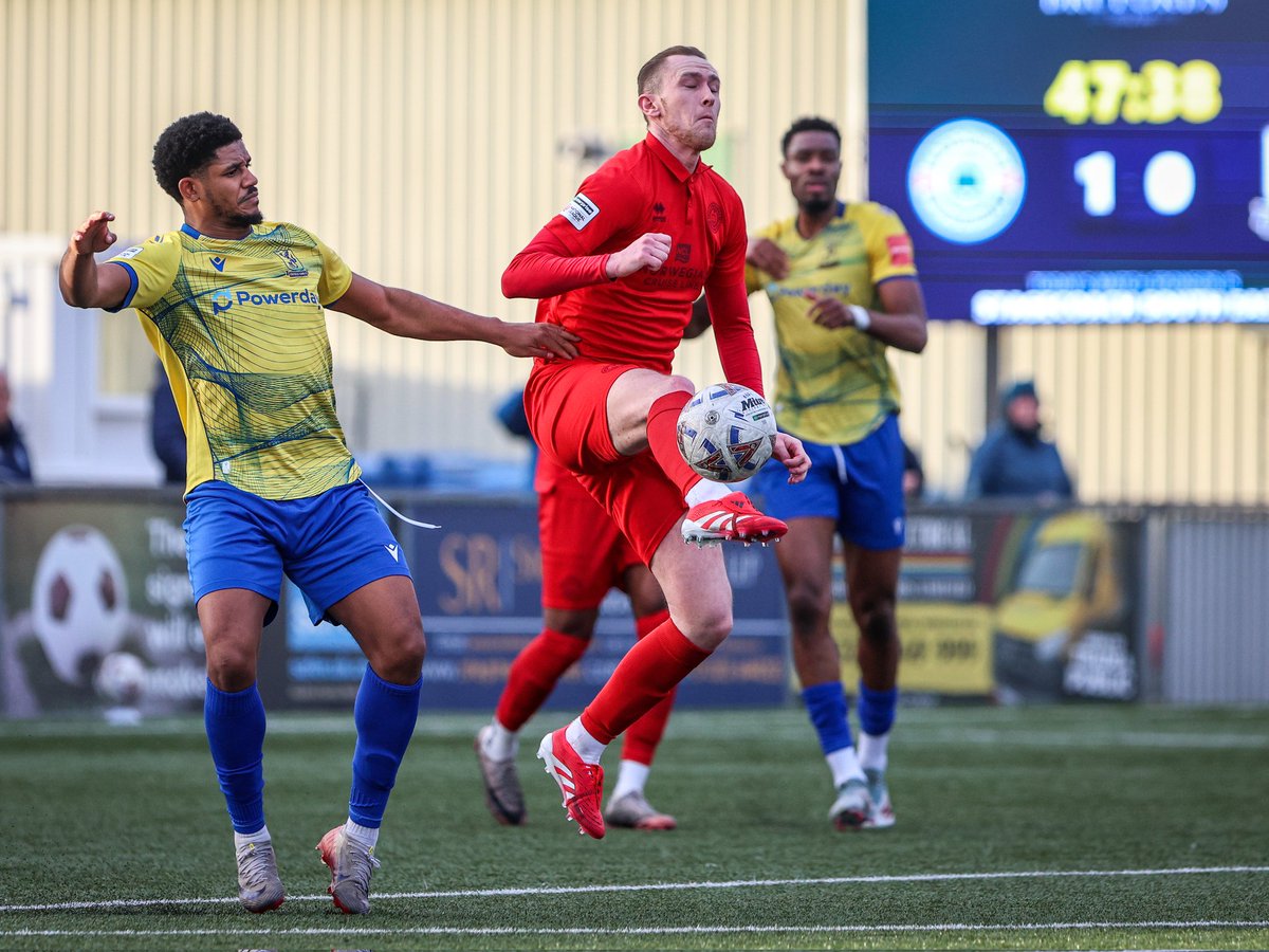 Lydia & Nick tweet media