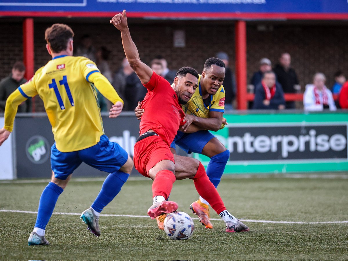 Lydia & Nick tweet media