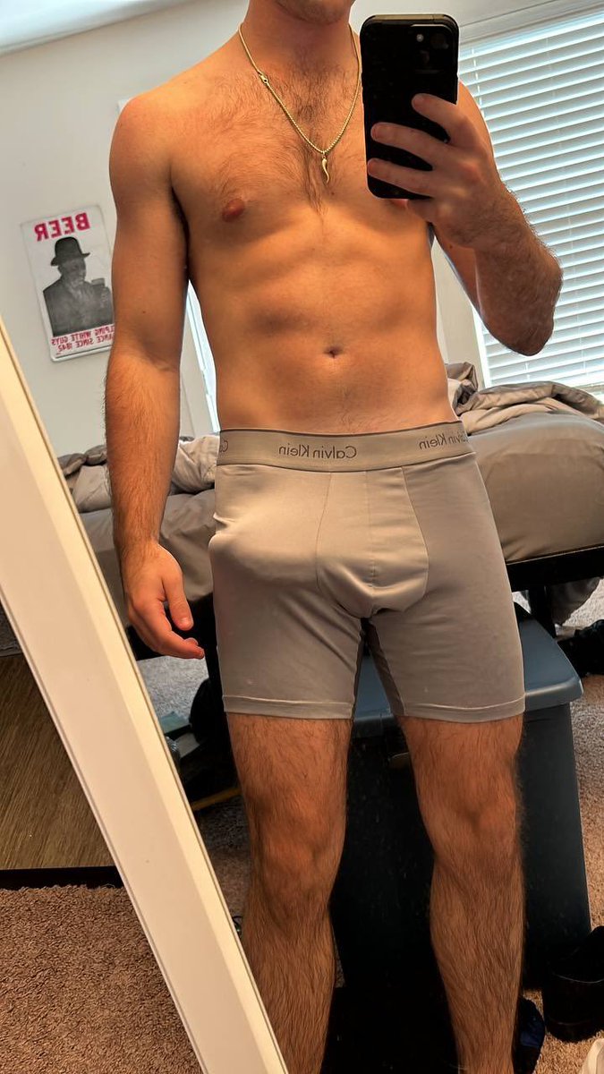 AmericanAlphas1's tweet photo. This bro @thom8746 really got the best mornin 🍆 https://t.co/TB4B2N07zi