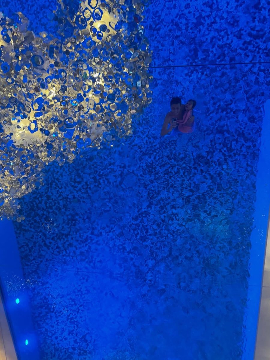 nateegetsunova's tweet image. courchevel1850. 🐴📺🛗🏡🛷🚠🐧🌲🛝🚡🍽️🎿⛷️🐌🏊🏼‍♀️ #LL🍙 #courchevel