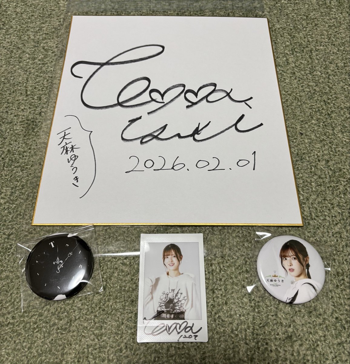 KINGLY MASKさんで洋服とかを購入する際、+1000円でチェキがもらえる