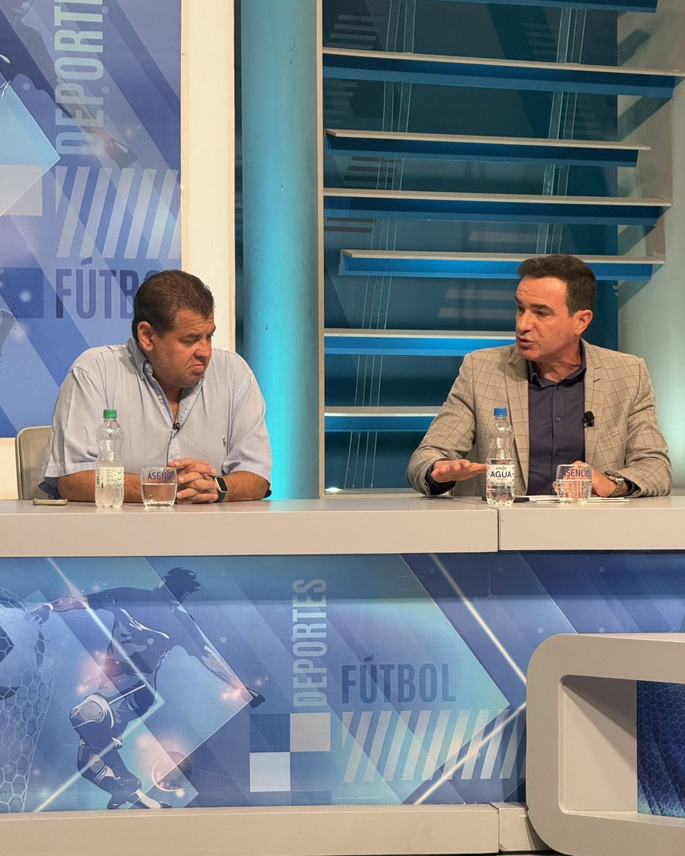 Punto_Penal's tweet image. “El once titular de hoy es un premio y reconocimiento al equipo que ganó el clásico más importante del siglo”

🗣️ Flavio Perchman en #PuntoPenalEnEl10