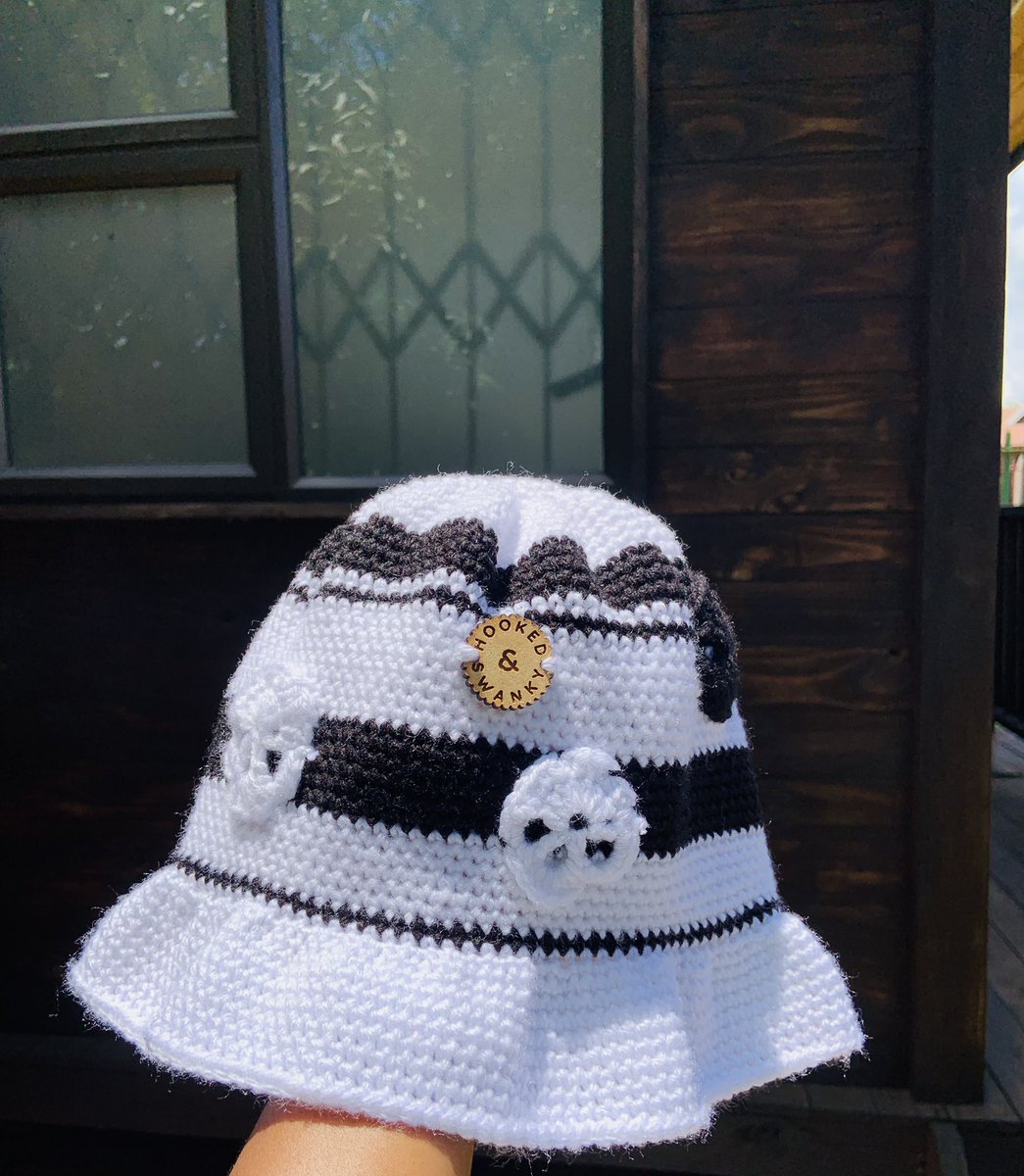 ☠️ crochet hat E300 / R300