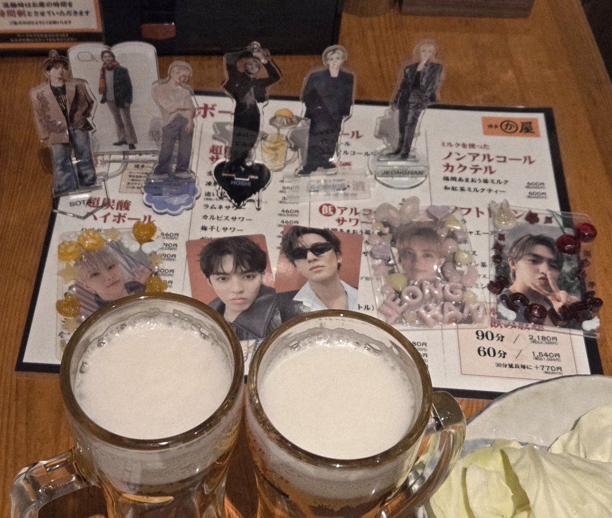 tappon0126's tweet photo. 今年初ライブ🎤徒歩で行けるところにスンチョルさんとミンギュが来てくれた🥰ドームと違って2階席だったけど近くて最高だった👍
やっぱりライブは楽しいね☺️ https://t.co/vc7FGpg05r