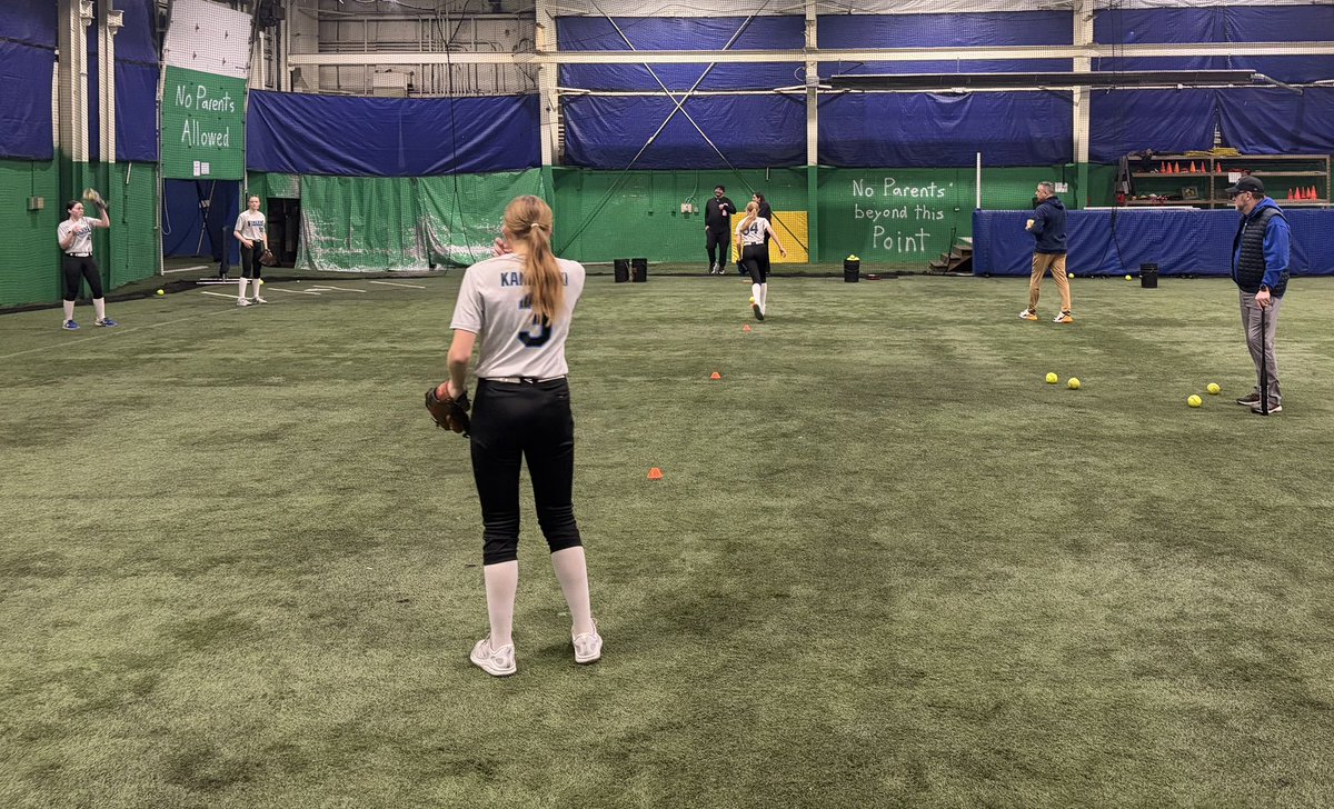 Finesse Gomez 14U tweet media