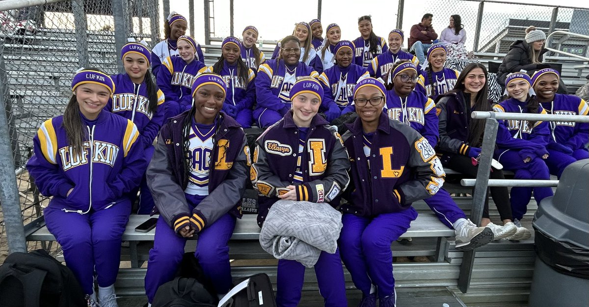 Danielle Caples tweet media