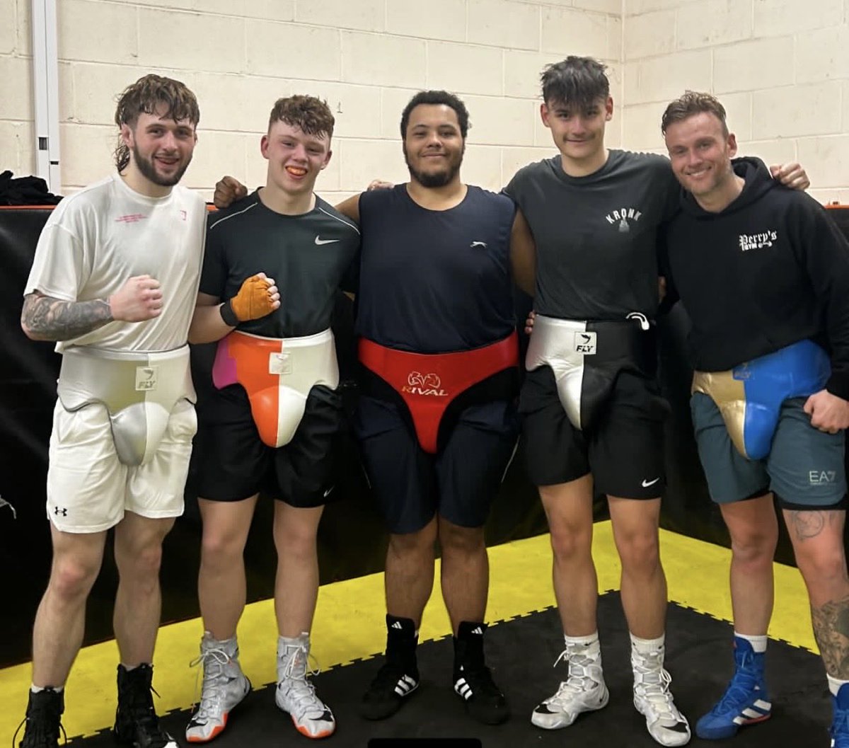 KinkyLadPro tweet media