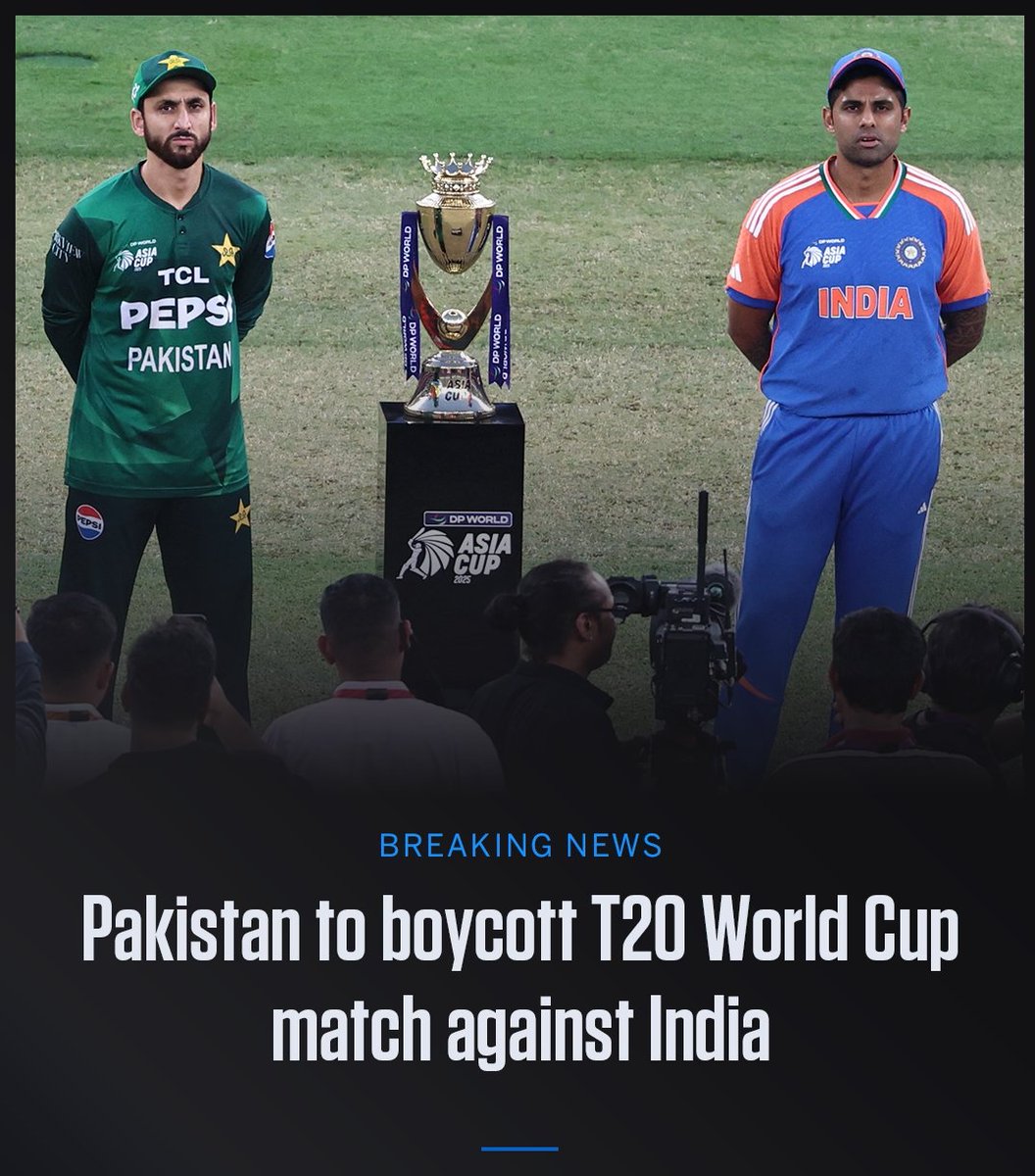 ragav_x's tweet photo. 🚨 BIG :  The government of Pakistan has said that Pakistan will boycott their T20 World Cup match against India

Pakistan will lose the two points from their game against India. https://t.co/53x1TJXmrJ