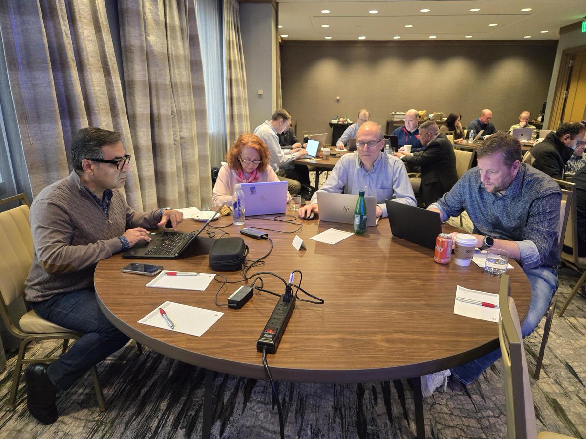 STLE_Tribology's tweet image. Thank you to the #STLE Board of Directors, who met over the past few days to plan the second half of the 2025-2026 fiscal year and held a generative session on non-dues revenue, ensuring STLE’s financial success in the future.

#STLEConnect