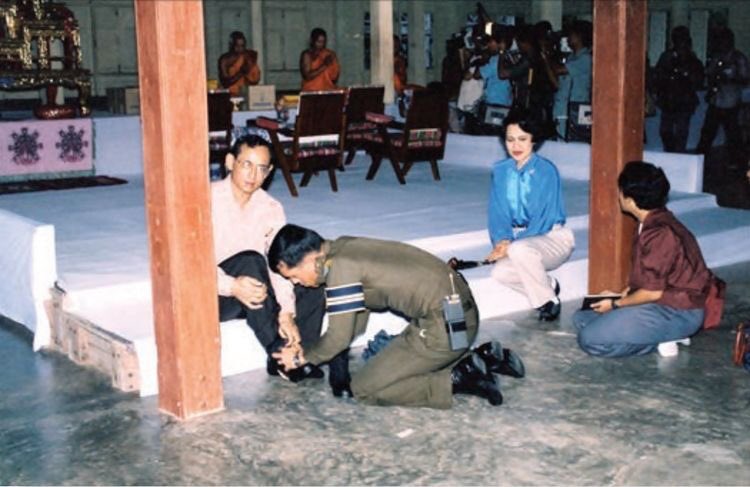 ๙ Still on my mind - KingBhumibol QueenSirikit 🩶 tweet media