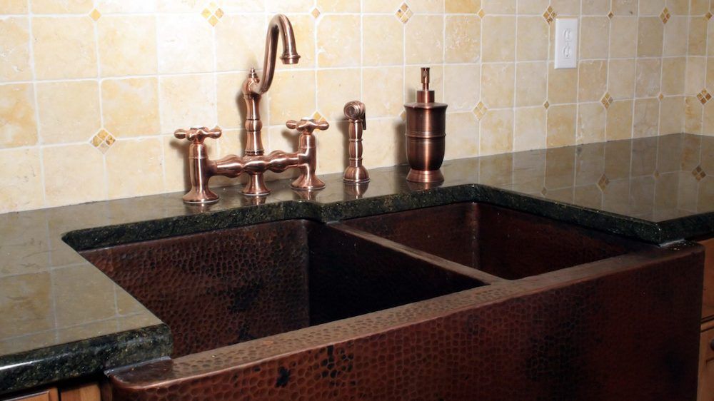 EagleFlight6953's tweet photo. Here’s a detailed guide to the pros, cons and pricing of seven kitchen sink materials. https://t.co/oPfE8A4dtm https://t.co/Xvh0RHBa6r