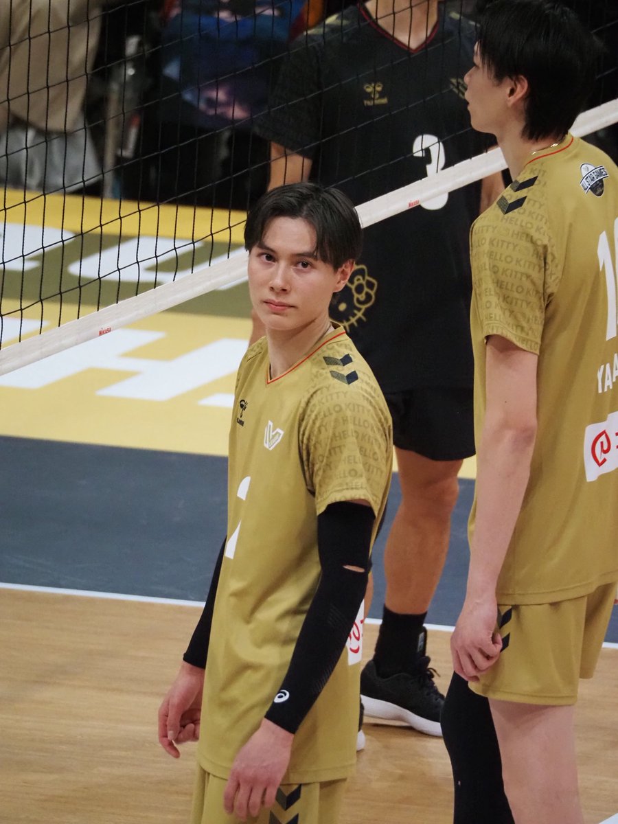 藍くん目合ったよね？（合ってません） #SVリーグオールスター #髙橋藍