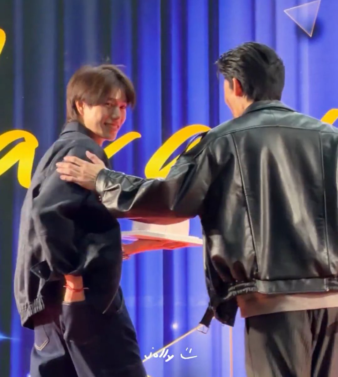 ceya ¿' tweet media