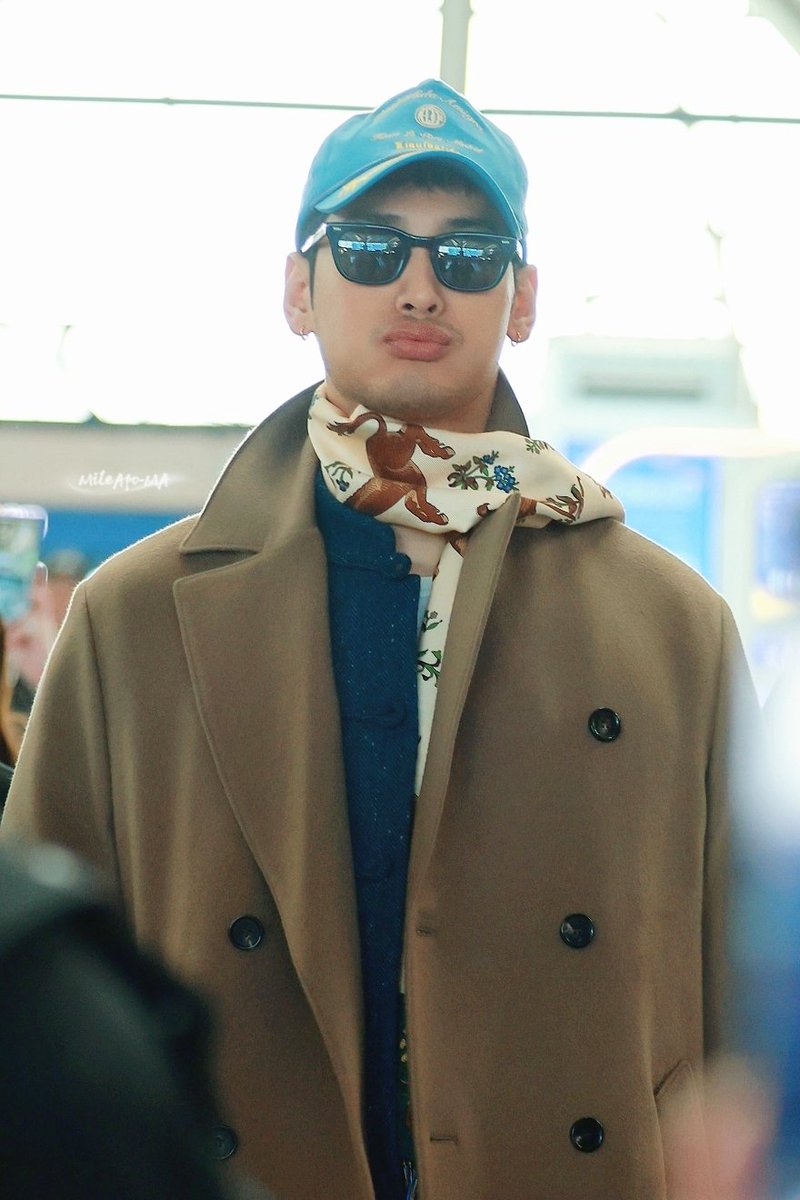 MileApo_MA's tweet photo. 260201 Shanghai 🛩️ BKK
可可爱爱的波
@Nnattawin1 
#ApoNattawin https://t.co/G2igdSjndT
