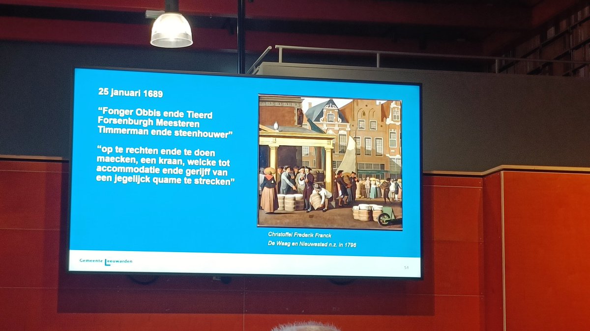 nykledijkstra's tweet photo. Interessante lezing in @HistorischCLwd met drie sprekers over de opgravingen van de oude Leeuwarder waag en de houten kraan, die volgens dendrochronologisch onderzoek uit dezelfde periode komt als vermeldingen in het archief: circa 1690 https://t.co/pLuAYUkmYn