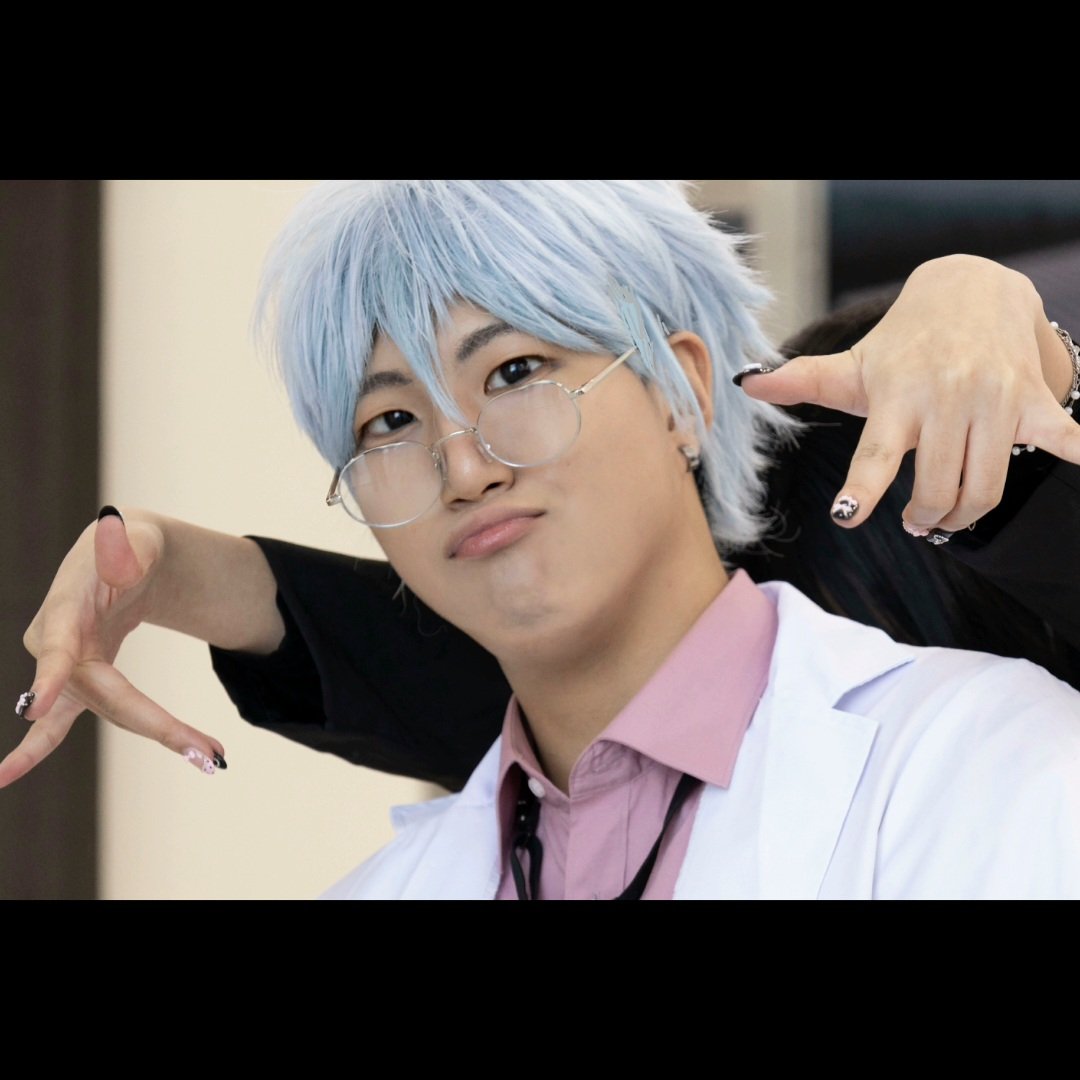 GINTAMA_00_'s tweet image. "너야말로 어디서 굴러다니던 말 뼈다귀?"
(사실은 네일 자랑)

💅 @u2u2n2 
📸 @imliligirl 

#銀魂 #GINTAMA #청코