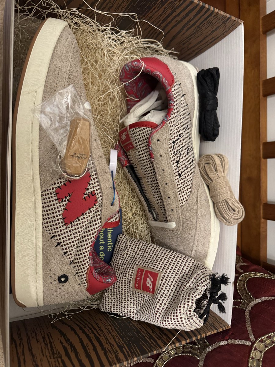 Cody 👟 tweet media