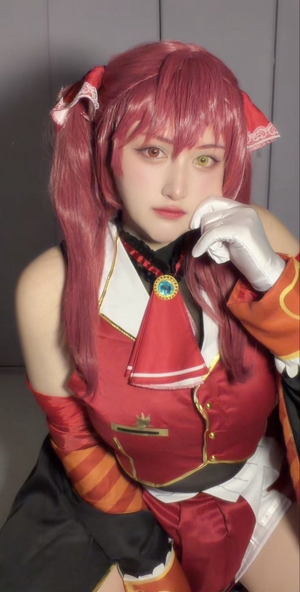 Hatori_52pic's tweet photo. 1億年ぶりのコスプレ…
みんな元気してた？わいは元気なり

#宝鐘マリンコスプレ https://t.co/riJ2cvAROI